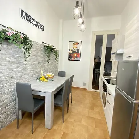 Comfy With Wi-fi/netflix Apartment Bologna